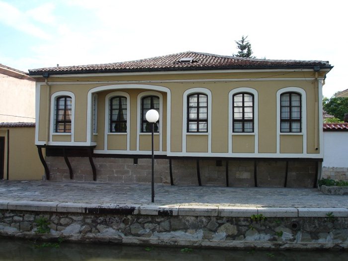 100 национални туристически обекта: Къща-музей Станислав Доспевски град Пазарджик: cнимка 1