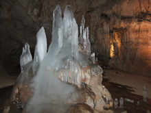 100 национални туристически обекта: Пещера Леденика  : снимка 6