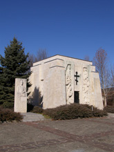 100 национални туристически обекта: Паметник-костница на Ботевите четници - село Скравена: cнимка 1