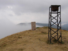 100 национални туристически обекта: Връх Ком Стара Планина: снимка 2